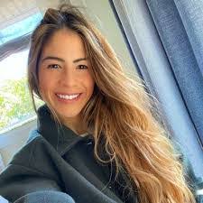 Mireya Moreno's Instagram, Twitter & Facebook