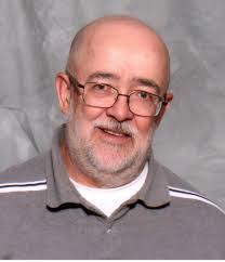 Scott Heminger's Instagram, Twitter & Facebook