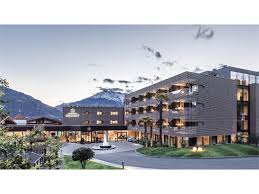 Check spelling or type a new query. Alle Unterkunfte In Schenna Hotel Rosengarten