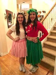 I Know It S A Few Days Past Halloween But You May Still Have Costume Parties To Attend Or Maybe It S A School Spirit We Diy Skirt Hawaiian Outfit Luau Costume