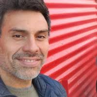 90+ perfiles de «Manuel Marcos»