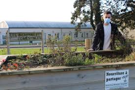 Les élèves du lycée jules verne de grandvilliers vous préparent une surprise : A Grandvilliers Des Eleves Du Lycee Jules Verne Creent Des Tutos Pour Se Lancer Dans Le Jardinage Le Reveil De Neufchatel