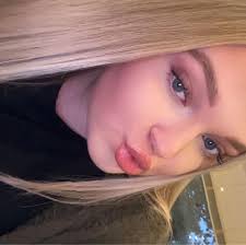 Cora Townsend in people