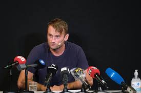 Det tilsvarer et resultatstup på rundt 83 prosent. Petter Northug Dom Northug Soner Dommen Man Laerer Seg Selv A Kjenne