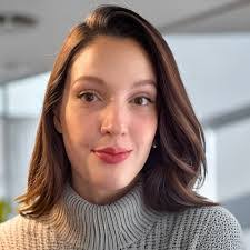 Hannah Chaney's Instagram, Twitter & Facebook