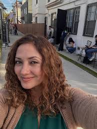 I speak with Rocio Estrada, costume designer for @hulu show @thisfoolhulu  seasons 1 & 2. We speak about Latinx representation in the film industry,  working