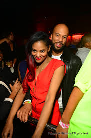 Michelle obama has been under fire for inviting rapper common to a poetry event at the white although my guess hit the mark, when my friend told me his wife was indeed caucasian, i felt my. Common Says He S Single Explains Why He Was Cup Cakin With Video Director Thejasminebrand