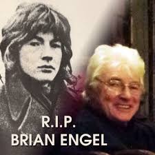 Here's Lyn's latest headshot.