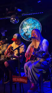 My friend Keith Ridenour and I wrote this song a few years ago. It has now  become one of my favorite Christmas songs. #christmassong #christmasmusic  #holidaysong #originalsong #originalmusic #singersongwriter #alyssamarie