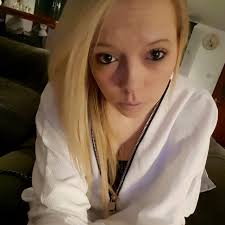 Abbie Browning (@AbbieBrowning)