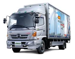 If you are thinking about buying or leasing a hino truck, you have probably already factored in your savings at the pump. Hino Series 5 6 Wheel Medium 10 Ton Fc9 Truck