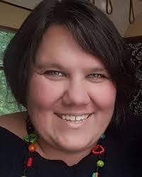 Lori Winchester's Instagram, Twitter & Facebook