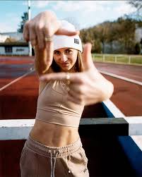 Gesa krause begann als achtjährige mit der leichtathletik. Sportler Des Jahres Gesa Krause Unser Zeit Ist Begrenzt Ein Leben Nur In Hohen Trainingslagern