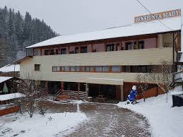 Calatoresti sau cauti cazare in vatra dornei? Pensiunea Siady Home Facebook