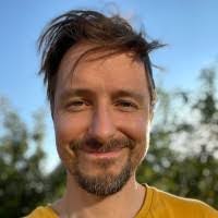 Ollie Thomas's Instagram, Twitter & Facebook