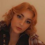 Cara Stanley's Instagram, Twitter & Facebook