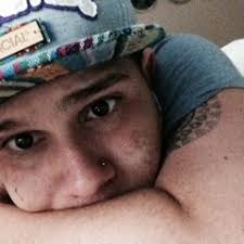 Stream Al More music