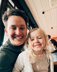 Joshua Broadbent (@joshuabroadbent) • Instagram photos and videos