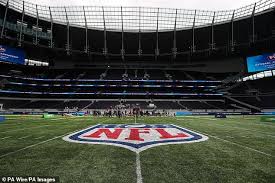 Tottenham hotspur stadium, which opened earlier this year in london, will host its first nfl game on sunday when the bears play the raiders. Footage Released Of Unique Pitch Transition At Tottenham Hotspur Stadium From Football To Nfl Daily Mail Online