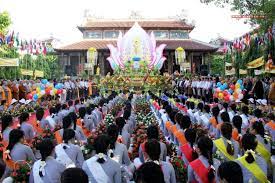 Trong ngày đại lễ, hầu hết những người. Ä'áº¡i Lá»… Pháº­t Ä'áº£n Chinh Thá»©c Ä'a Diá»…n Ra Táº¡i Viá»‡t Nam Quá»'c Tá»± Cá»' Ä'o Huáº¿ Va Thá»§ Ä'o Ha Ná»™i Ngay 19 5 2019 Tuyá»ƒn Táº­p Pháº­t Ä'áº£n ThÆ° Viá»‡n Hoa Sen