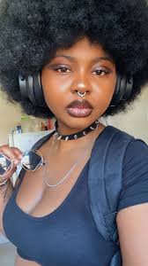 Hello, I'm Sherry and something to know about me is that I sing & play  guitar as a soloist & band member 🎶