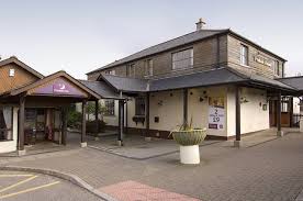 What are some of the property amenities at premier inn london hampstead hotel? Premier Inn Newquay A30 Fraddon Newquay Uk Tripability Premier Inn Newquay A30 Fraddon Penhale Round Fraddon Newquay Tr9 6na Uk