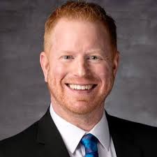 Dustin Bennett's Instagram, Twitter & Facebook