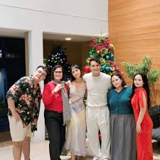 John Estrada kasama ang mga anak kay Janice De Belen ngayong pasko🎄⛄  #fblifestyle