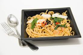 Aujourd'hui je vous propose un plat que j'adore, les spaghettis aux fruits de mer. Recette Italienne Spaghetti Et Fruits De Mer 806845 Banque De Photos