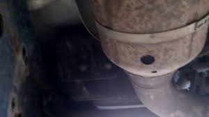 Changing Fuel Filter On 2004 Mercury Mountaineer It Was Hard To Find But The Lift Helped Get It Done Youtube