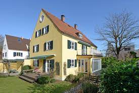 Jetzt ihr haus kaufen in der region! Haus Kaufen In Munchen Riedel Immobilienmakler