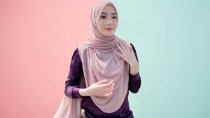Tutorial cara pakai tudung mia sara safiyyah instant shawl. 5 Gaya Cantik Cara Pakai Tudung Shawl Simple Terlajak Cantik Qotrunnada Youtube