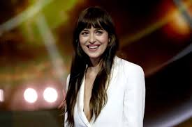 George clooney, wife caught up in catastrophic northern italy floods. Dakota Johnson Darum Gab Sie Sich Als George Clooney Aus Gala De