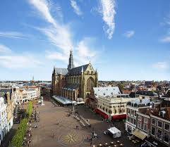 The only bad aspect of it is that you can not active it online and you must go to the centers to active it. Destination Haarlem Visit Haarlem