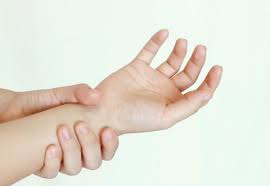 The fifth digit and smallest of the fingers is the digitus minimus manus. Simple Wrist Test Shows Whether Your Body Type Is That Of A Model Athlete Or Sumo Wrestler Soranews24 Japan News