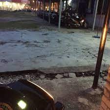 Ketua polis dhading, superintendan rabindra regmi, berkata suspek, raju pariyar, membawa kepala milik mangsa lelaki berumur 65 tahun yang dibunuhnya ke balai itu khamis lalu. Balai Polis Pasir Puteh Taman Camay 0 Tips