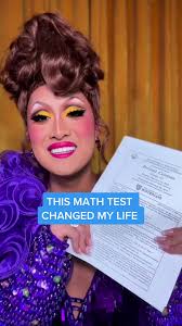 wow glow party was a movie 😝🤩🔥 #uwaterloo #glowparty #frosh