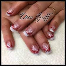 Tuto ongles en gel uv de couleur. French Rouge Et Blanc Deco Fetes De Noel Nail Art Classe Et Design Vernis A Ongles Ongles Jolis Ongles
