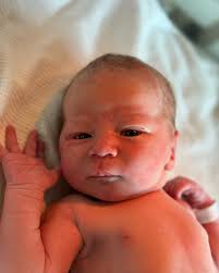 Welcome to the world! 🩵Bart Grayson Bateman🩵 Born August 12th @11:10am  Weighing 7 pounds 7 ounces We are so in love with you already and Soph  loves giving him kisses! 😊