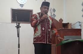 Video ini adalah video pembukaan acara oleh mc pada acara memperingati isra dan mi'raj nabi muhammad saw di masjid. Infopublik Bupati Agam Hadiri Peringatan Isra Mi Raj Di Masjid Taqwa Muhammadiyah Sitalang