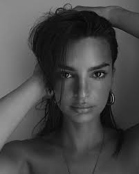Pin En Emrata