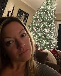 MY HUSBAND WENT ON A BUSINESS TRIP RIGHT BEFORE CHRISTMAS—ON CHRISTMAS EVE,  I FOUND OUT HE LIED AND WAS IN OUR CITY So, two days before Christmas, my  husband tells me that