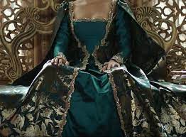 Royal aesthetics, exquisite and fashionable, comfortable to wear. Gown For Cersei Queen Aesthetic Royal Aesthetic Royalty Aesthetic