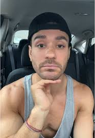 Facial Expressions in Awkward Conversations