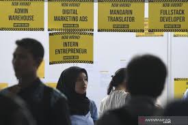 Untuk posisi ini, perusahaan bersedia melatih kamu dari awal sehingga tidak diperlukan. Kenali Hoaks Iklan Lowongan Kerja Dengan Cara Ini Antara News
