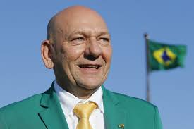 Site esquerdista condenado a pagar indenização a luciano hang. Os 3 Fatores Que Podem Explicar A Suspensao Do Ipo Da Havan Investimentos E Investidor