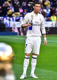 With an ovr of 92, cristiano ronaldo's juventus is one of the most expensive base cards in fifa 21. Cr7 Fans Club Cristiano Ronaldo Flashback Facebook