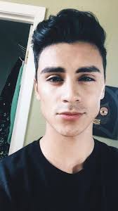 Richard Ayala's Instagram, Twitter & Facebook