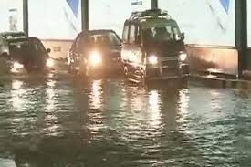 Weather forecast accurate to a district level. Mumbai Rains Updates Over 180 Flights Cancelled Main Runway At Airport Remain Shut The Financial Express