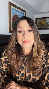 BORRANDO FRONTERAS CON NEIDA SANDOVAL EN VIVO 🎙️ 🌎